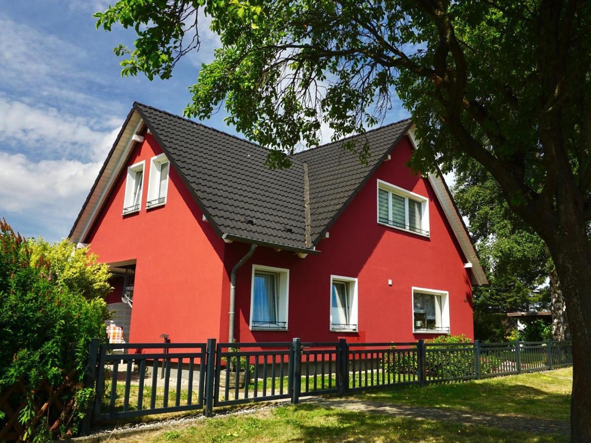 Apartment Rotes Haus Kröslin Zewnętrze zdjęcie