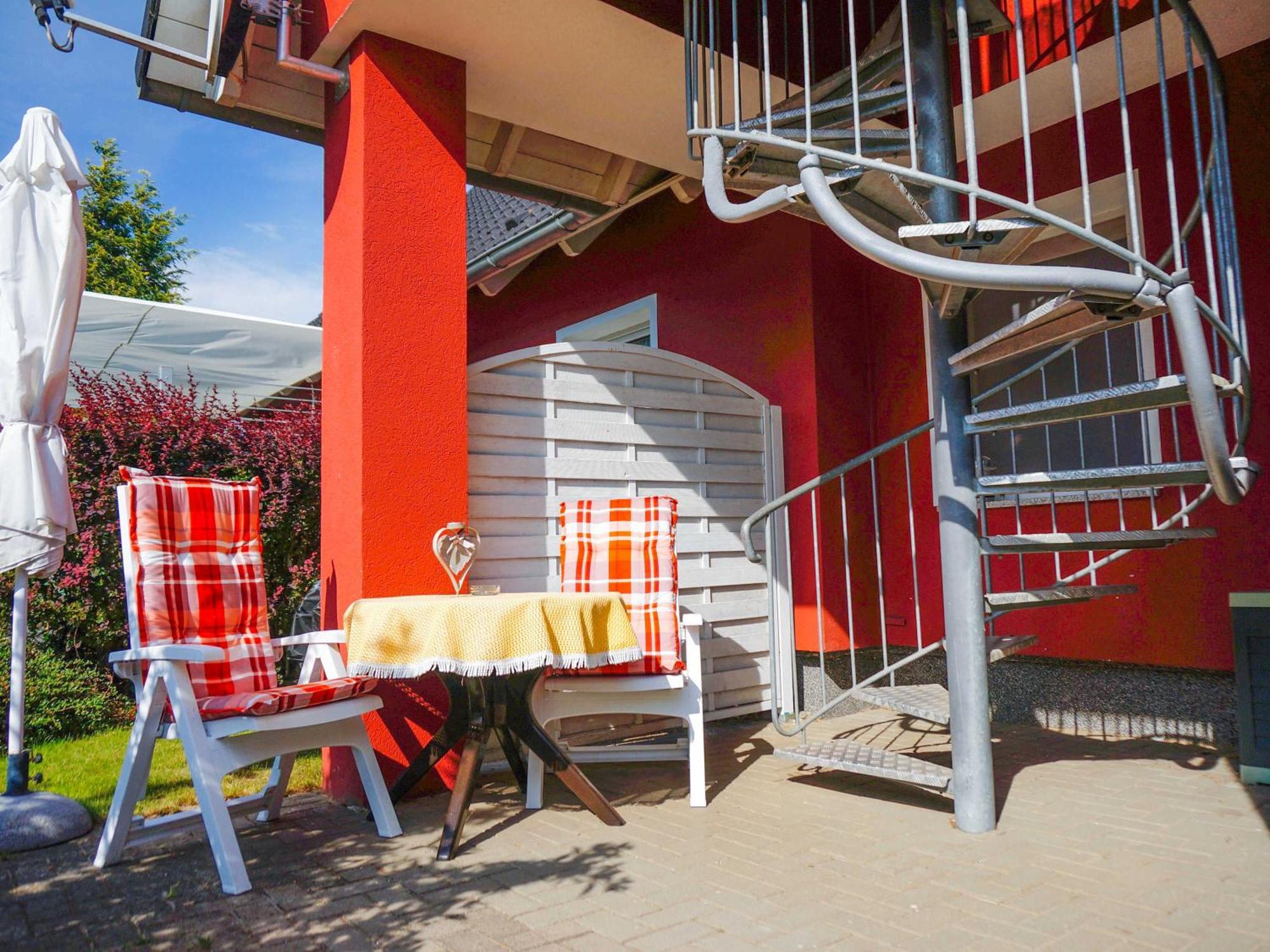 Apartment Rotes Haus Kröslin Zewnętrze zdjęcie
